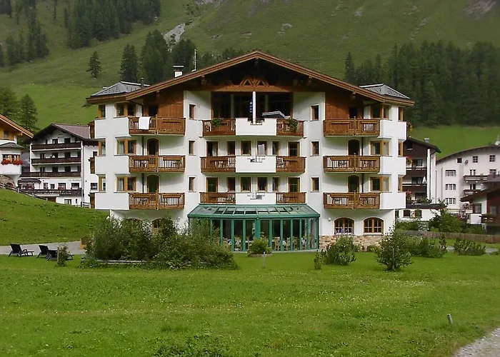 Hotel Garni Chasa Nova Samnaun