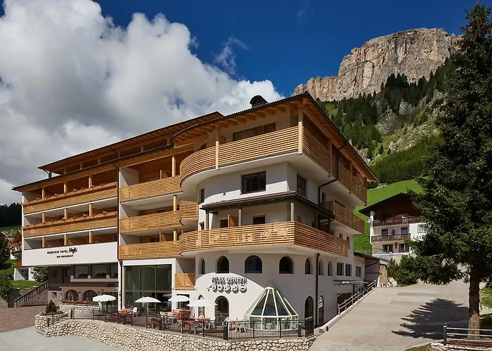 Mountain Hotel Mezdi Kolfuschg