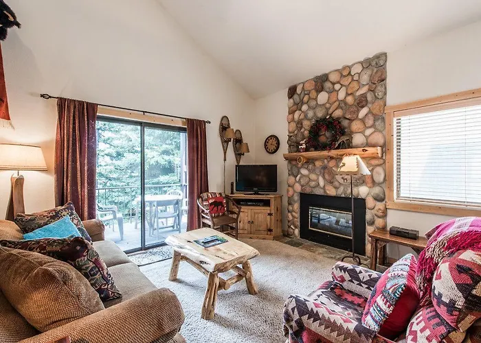 Red Pine Apartment Park Stadt