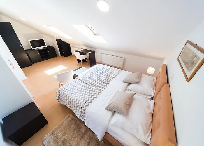 Villa Gradski Vrt Osijek