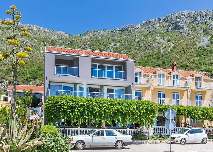 Boutique Flamingo B&B Mlini