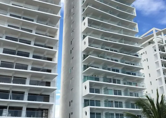 Resort Frente Al Mar Tonsupa