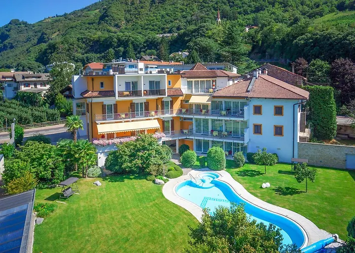 Hotel Garni Günther Burgstall