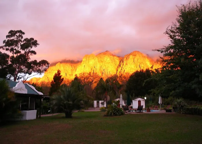 Orange-Ville Lodge & Guesthouse Stellenbosch
