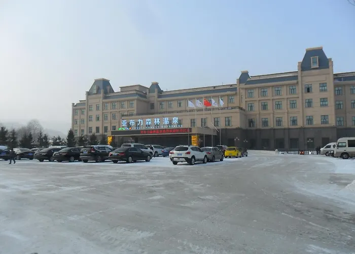 Yabuli Hot Spring Resort Shangzhi
