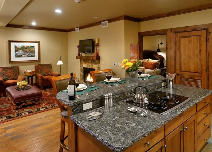 Innsbruck Aspen Deluxe One-Bedroom Garden Residence 2, Located On Main Street