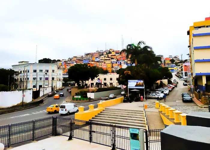 Puerto Santa Ana, Suite Con Vista Al Rio Guayaquil