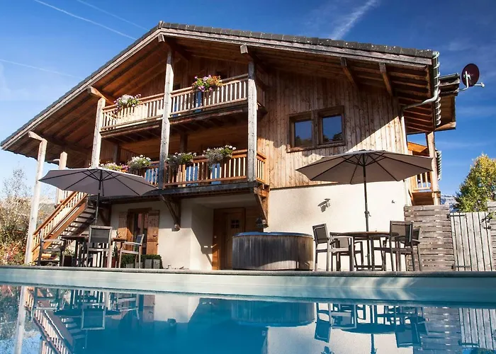 La Terrasse - 3 Bedrooms With Private Hot Tub Samoëns