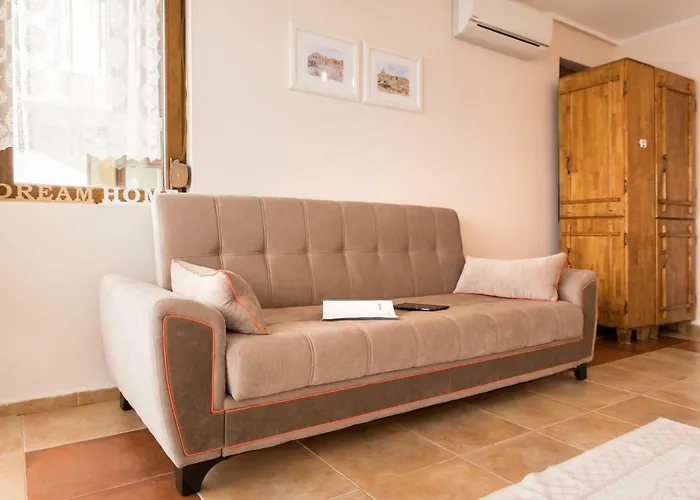 Sozopol Seaside Apartment