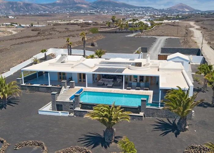 Villa Luna Mar - Magnificent Sea Views - Private Pool - Hot Tub Puerto Calero