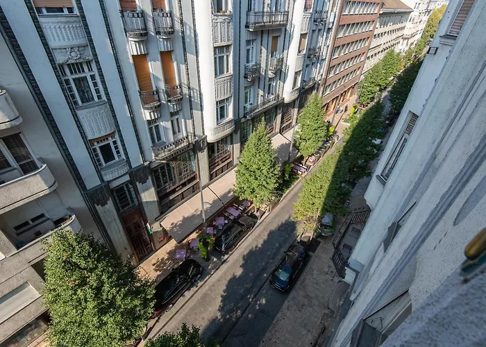Patrik'S Budapest Center Apartment