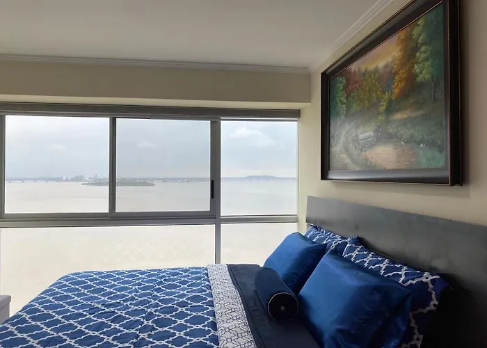 Puerto Santa Ana, Suite Con Vista Al Rio Guayaquil