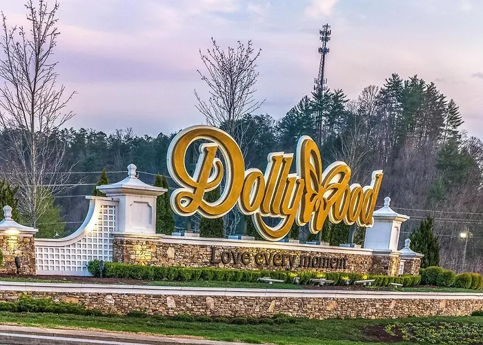 Villa Cub Castle Pigeon Forge